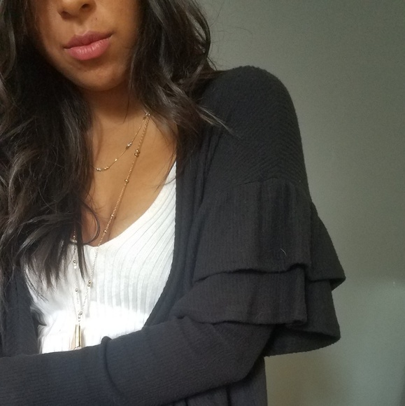 LAST ONE//RUFFLE ME UP BLACK RIBBED OPEN CARDIGAN - Picture 5 of 7